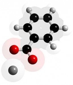 benzoatul de sodiu